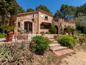 Отель Countryside Mansion in Palafrugell with Private Garden  Калелла Дэ Палафружель